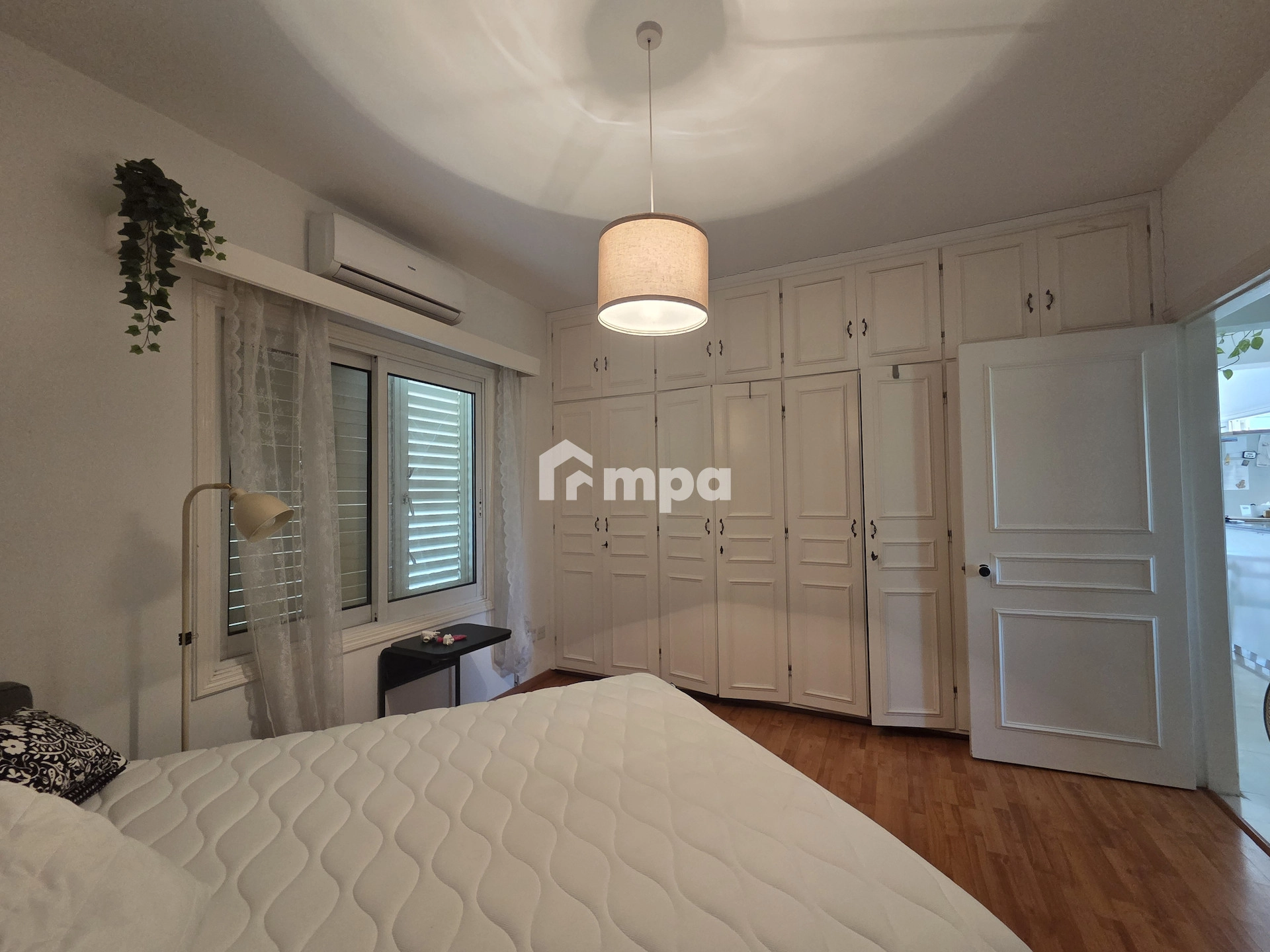 6+ Bedroom House for Sale in Latsia, Nicosia District