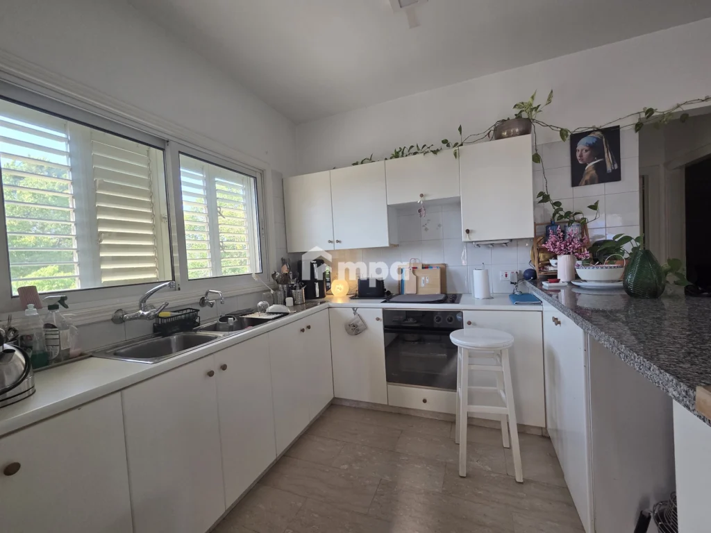6+ Bedroom House for Sale in Latsia, Nicosia District