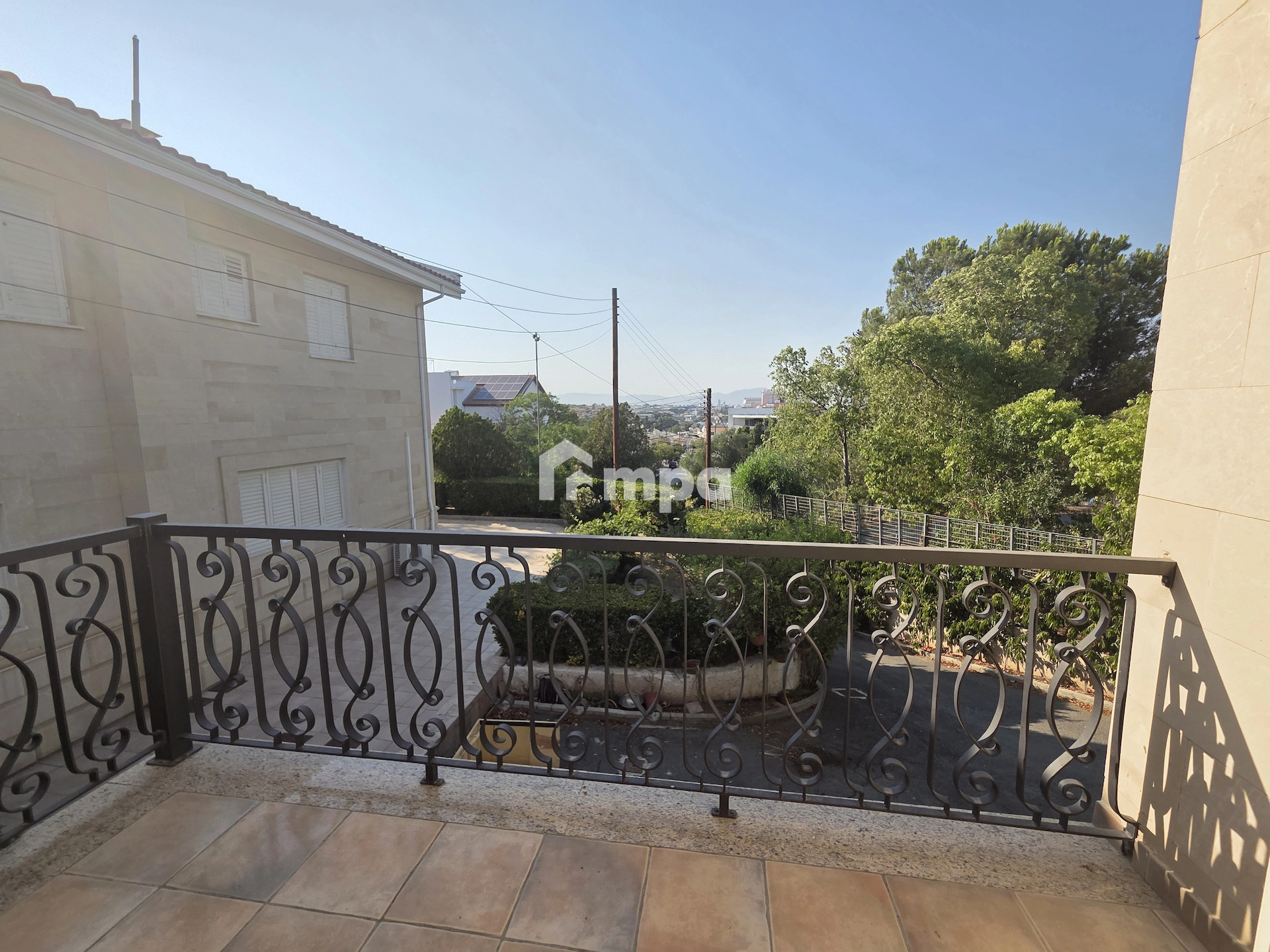 6+ Bedroom House for Sale in Latsia, Nicosia District