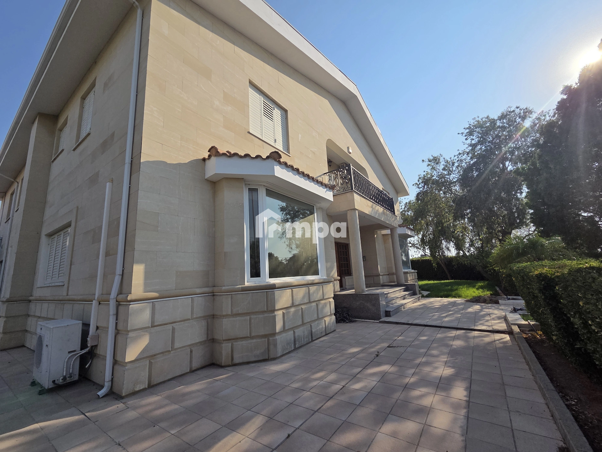6+ Bedroom House for Sale in Latsia, Nicosia District