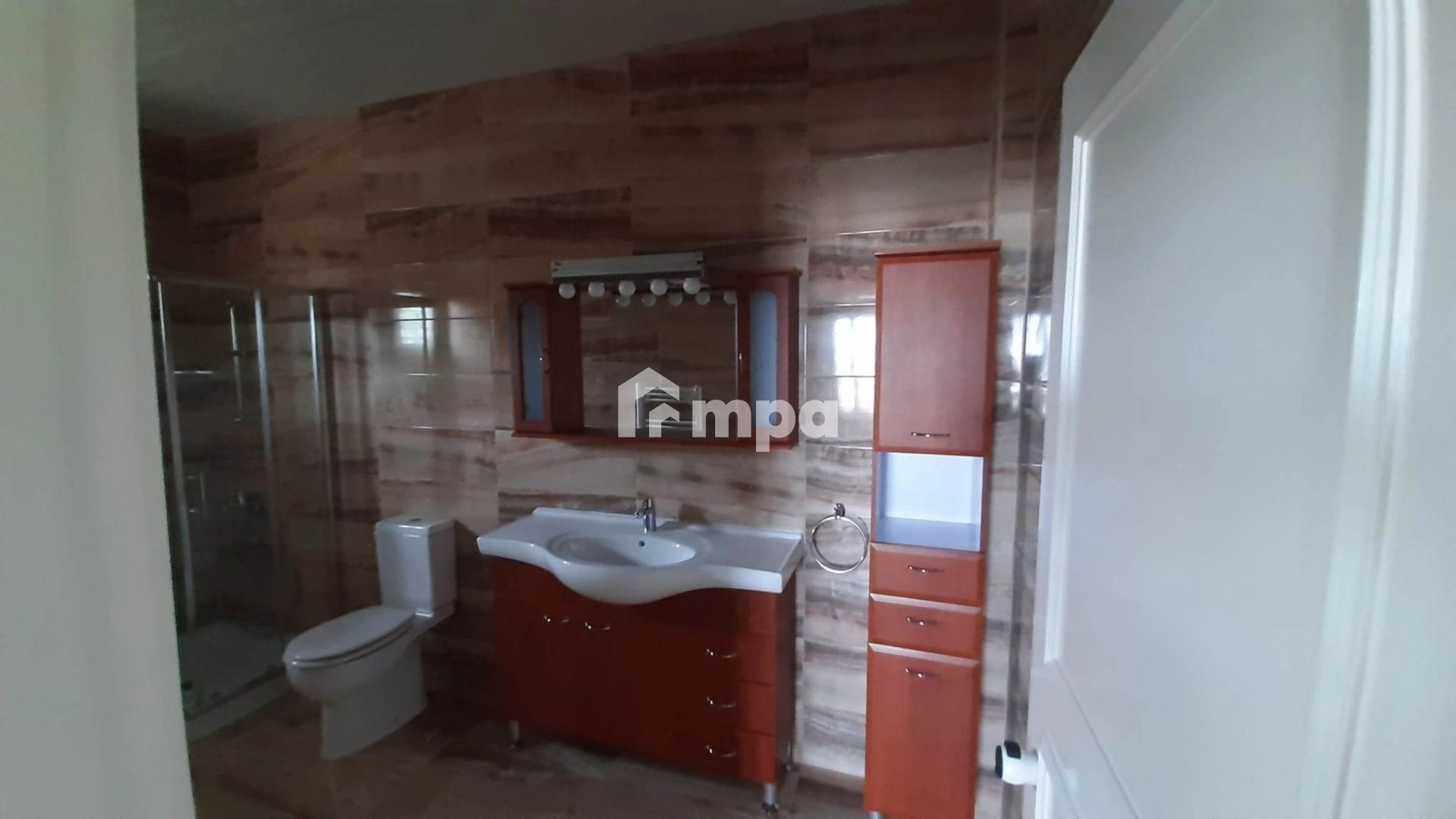 6+ Bedroom House for Sale in Latsia, Nicosia District