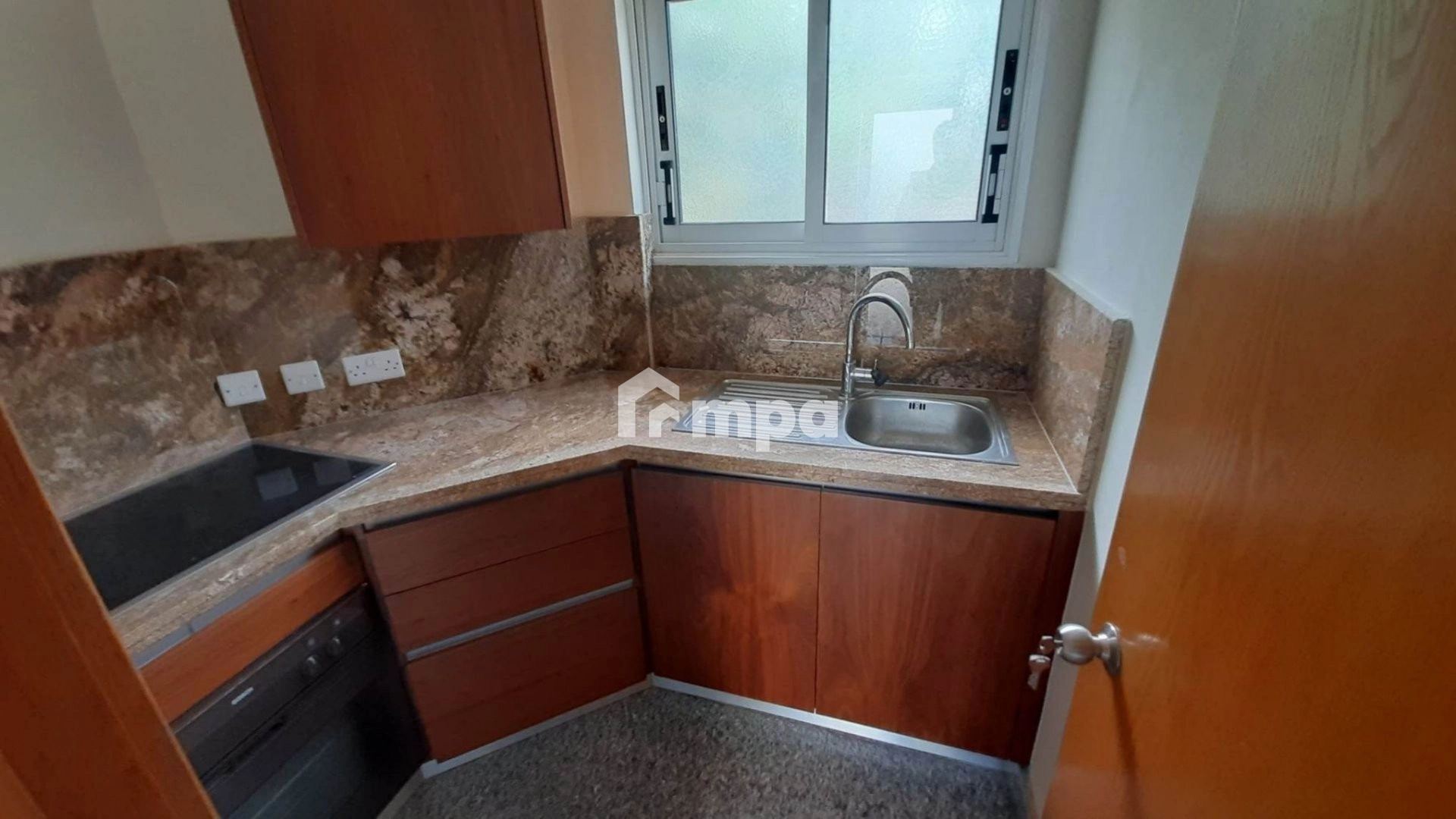 6+ Bedroom House for Sale in Latsia, Nicosia District