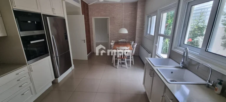 Cheap Houses and Villas for Sale Nicosia up to 700000 euro