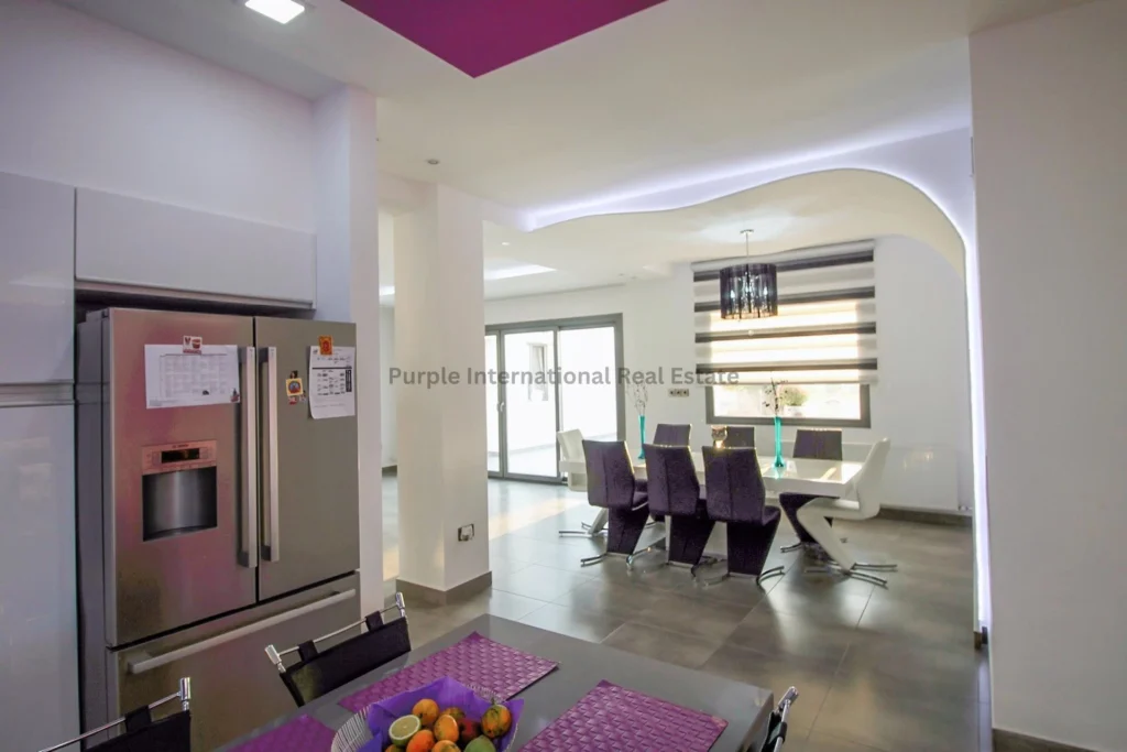 4 Bedroom House for Sale in Paphos – Emba