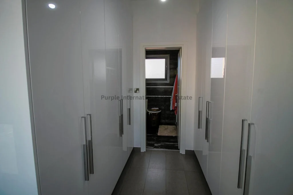 4 Bedroom House for Sale in Paphos – Emba