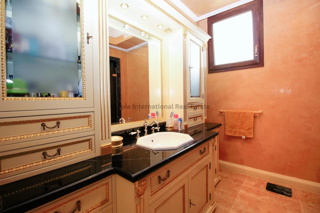 600m² House for Sale in Aphrodite Hills, Paphos District