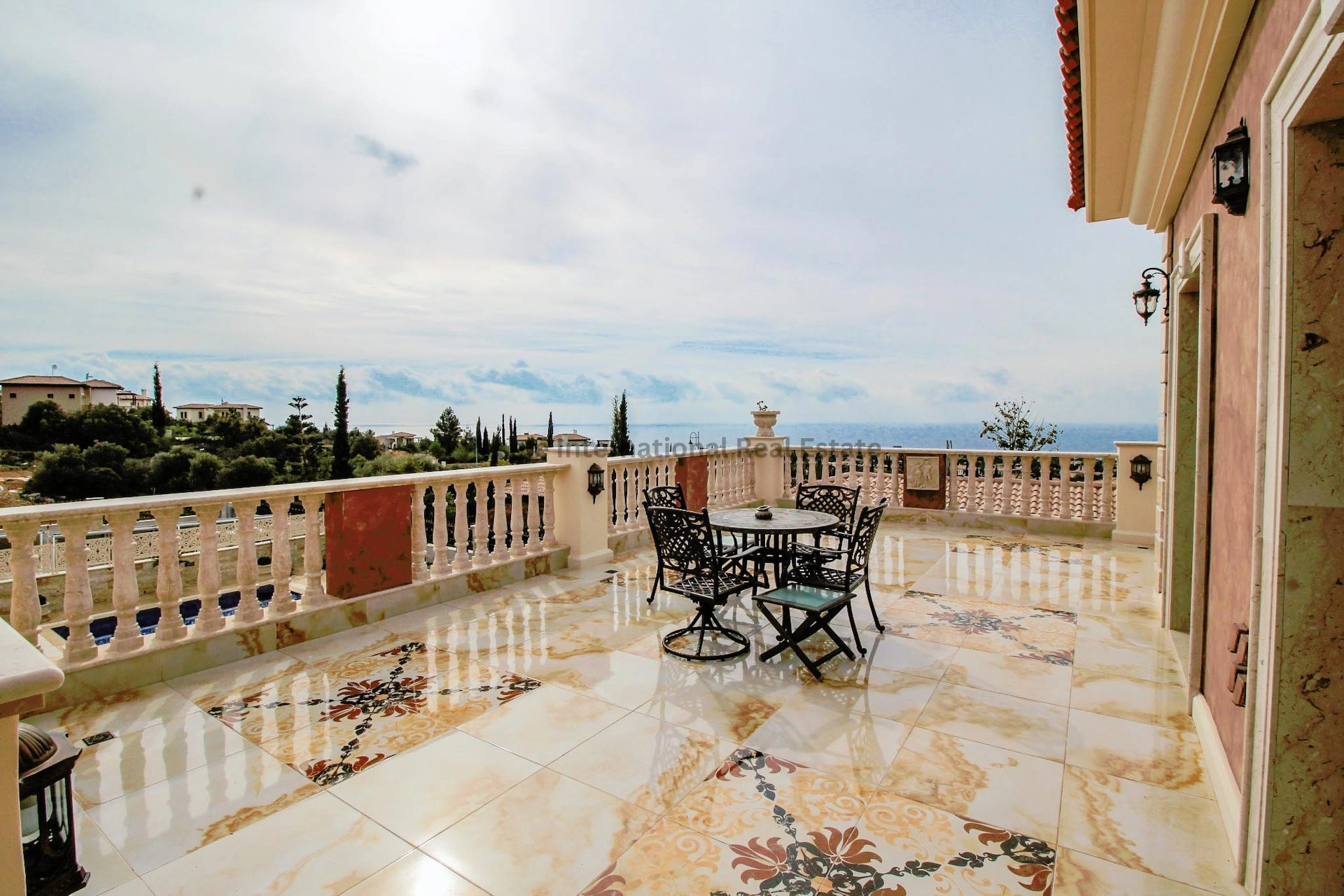 600m² House for Sale in Aphrodite Hills, Paphos District