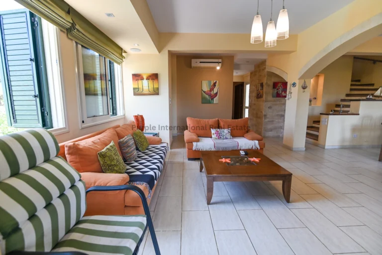 Cheap Houses and Villas for Sale Famagusta up to 800000 euro