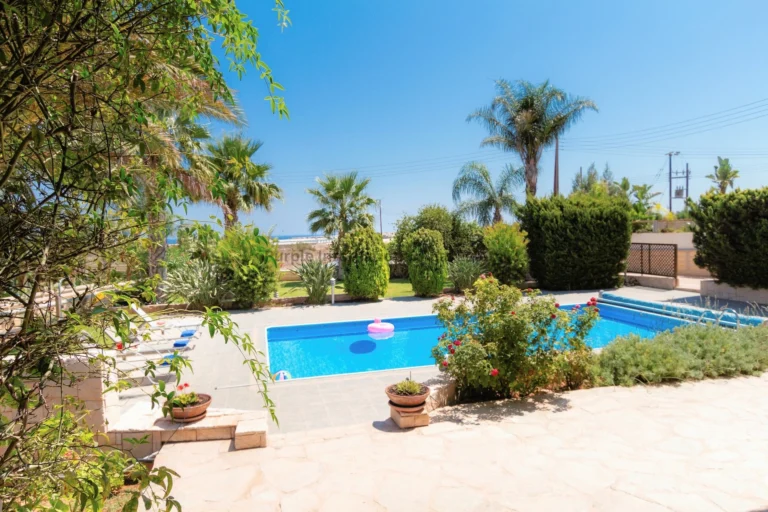Cheap Houses and Villas for Sale Famagusta up to 800000 euro