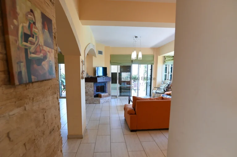 Cheap Houses and Villas for Sale Famagusta up to 800000 euro