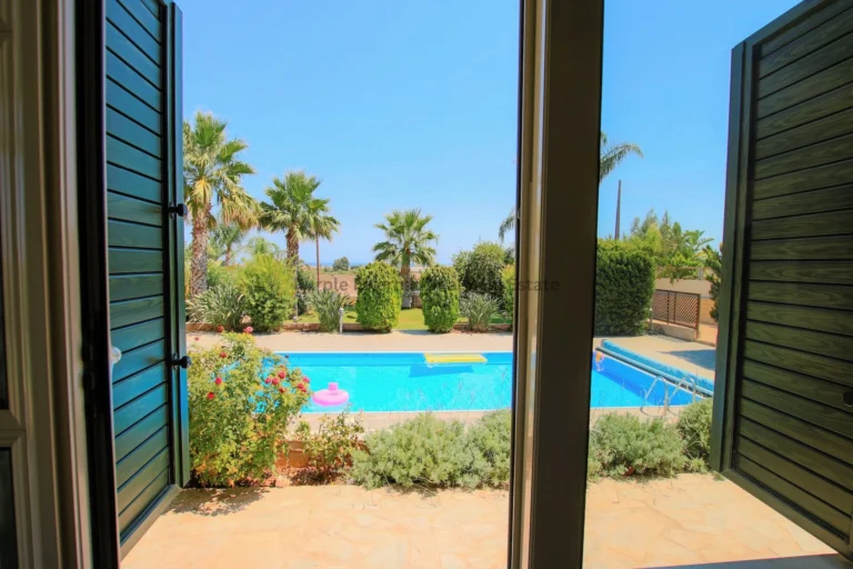 Cheap Houses and Villas for Sale Famagusta up to 800000 euro