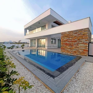4 Bedroom House for Sale in Geroskipou, Paphos District