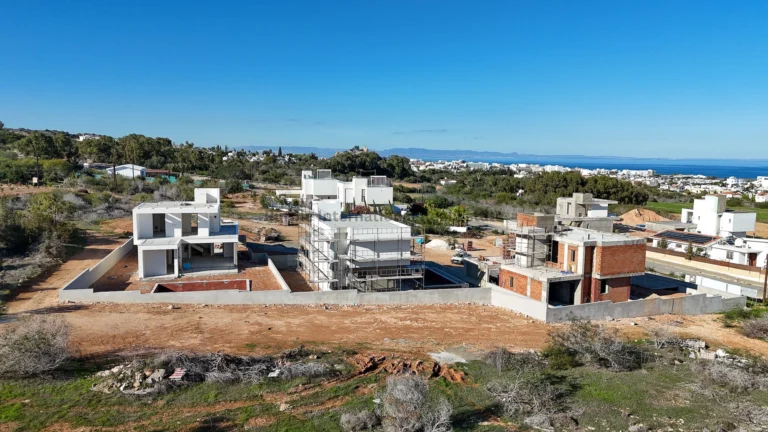 Cheap Houses and Villas for Sale Famagusta up to 900000 euro