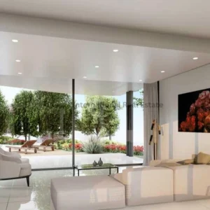 4 Bedroom House for Sale in Chlorakas, Paphos District