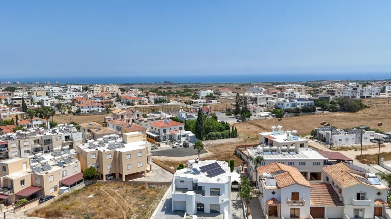 Cheap Houses and Villas for Sale Famagusta up to 500000 euro