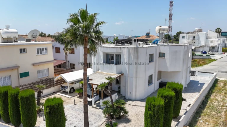 Cheap Houses and Villas for Sale Famagusta up to 500000 euro
