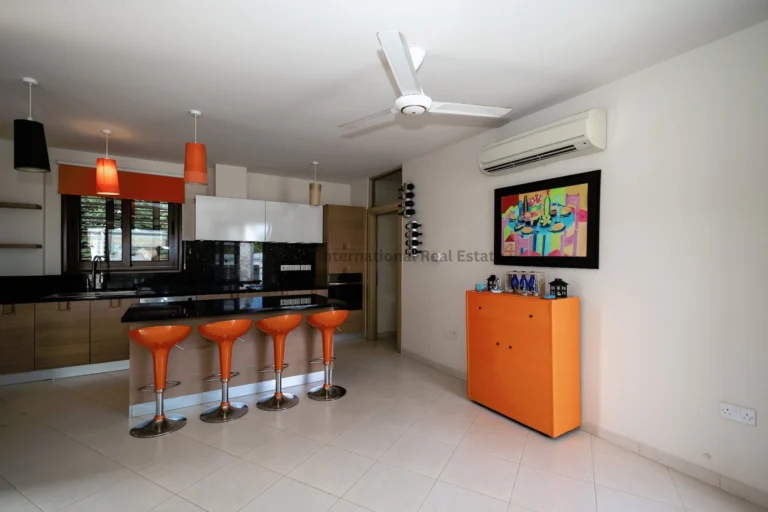 Cheap Houses and Villas for Sale Famagusta up to 800000 euro