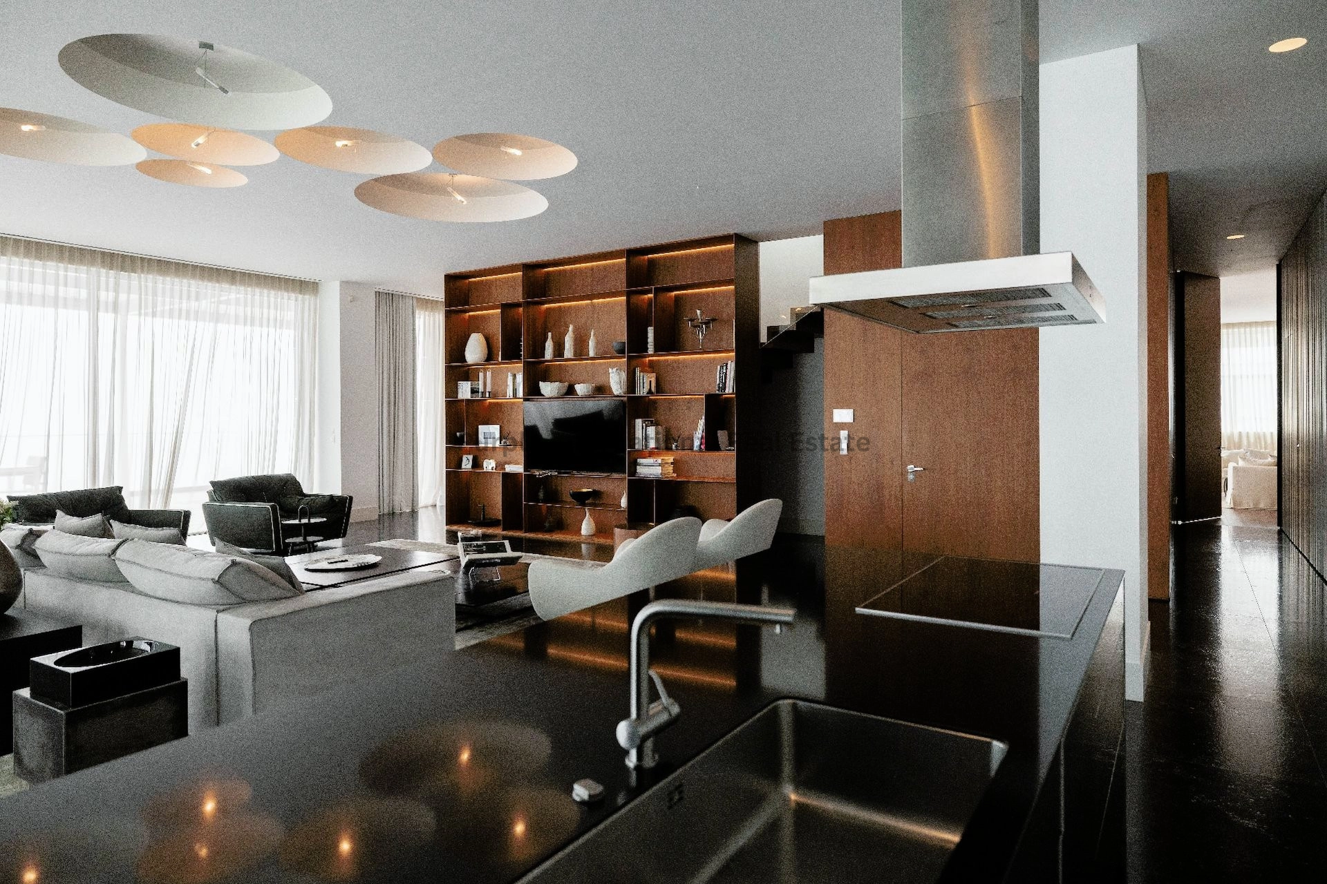 4 Bedroom Apartment for Sale in Limassol – Neapolis