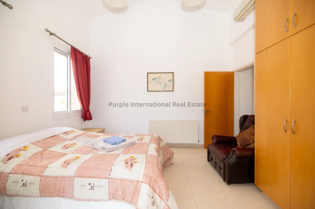 4 Bedroom House for Sale in Steni, Paphos District