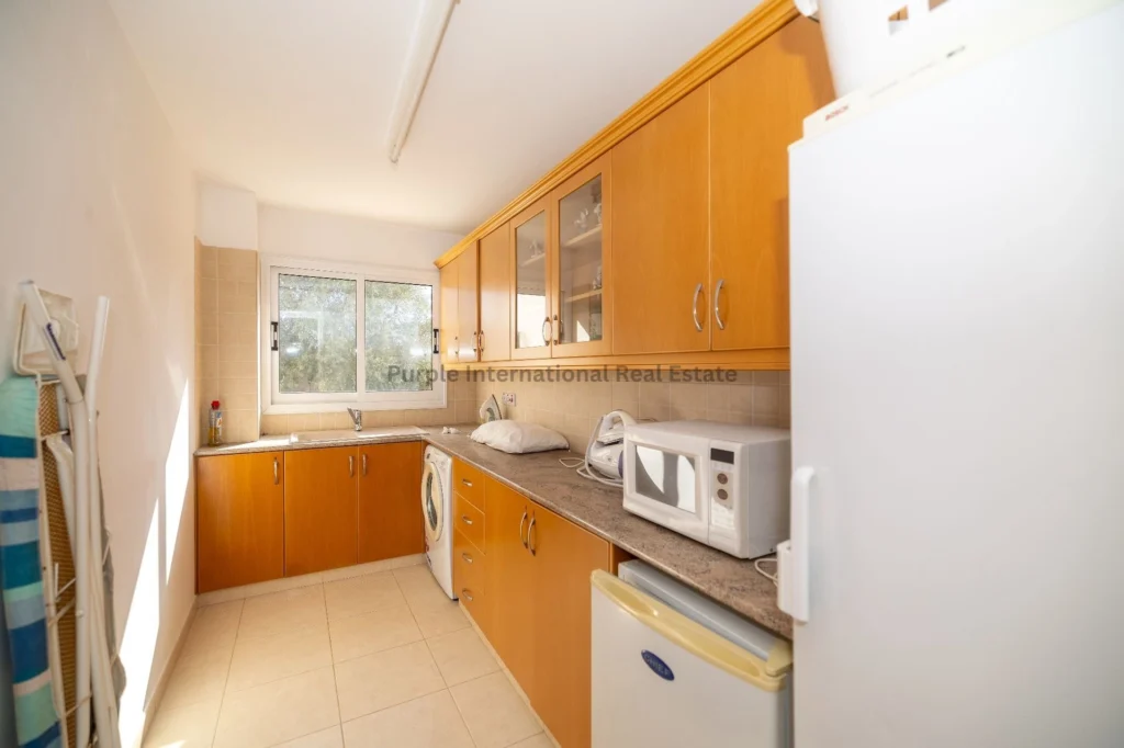 4 Bedroom House for Sale in Steni, Paphos District