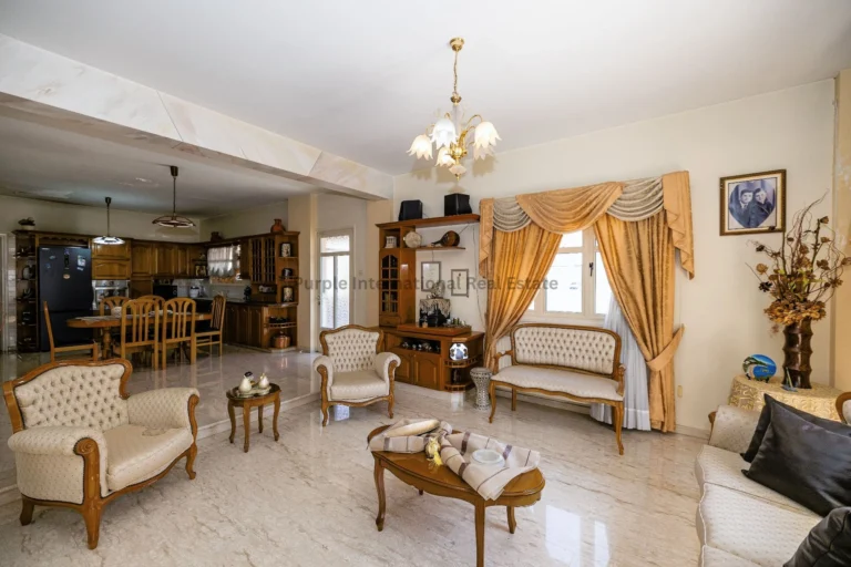 Cheap Houses and Villas for Sale Larnaca up to 800000 euro