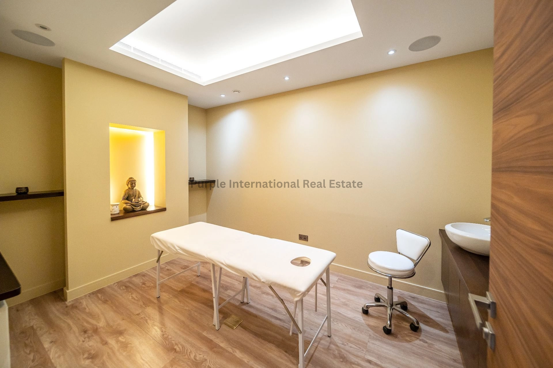 532m² House for Sale in Aphrodite Hills, Paphos District