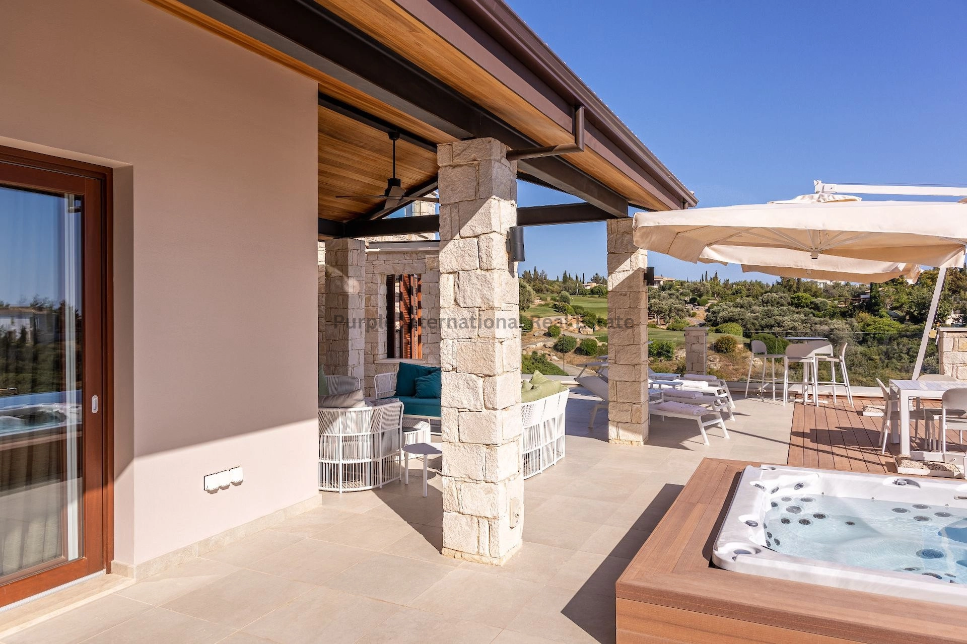 532m² House for Sale in Aphrodite Hills, Paphos District