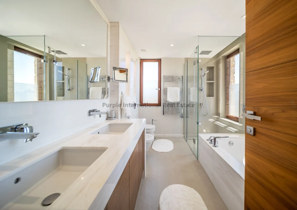 532m² House for Sale in Aphrodite Hills, Paphos District