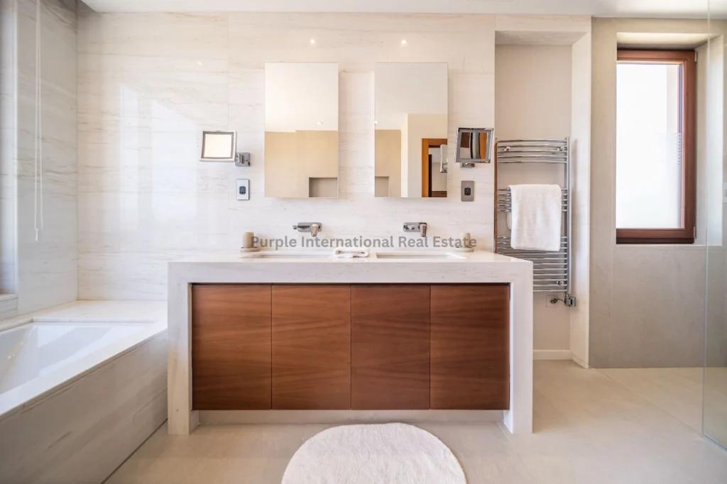 532m² House for Sale in Aphrodite Hills, Paphos District