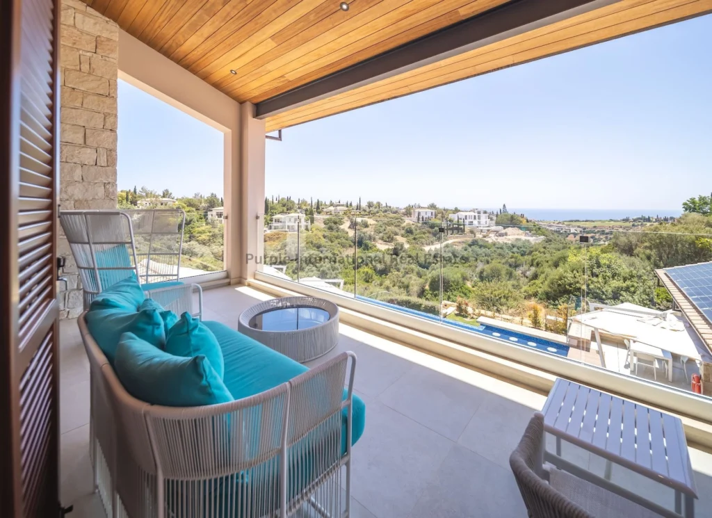 532m² House for Sale in Aphrodite Hills, Paphos District
