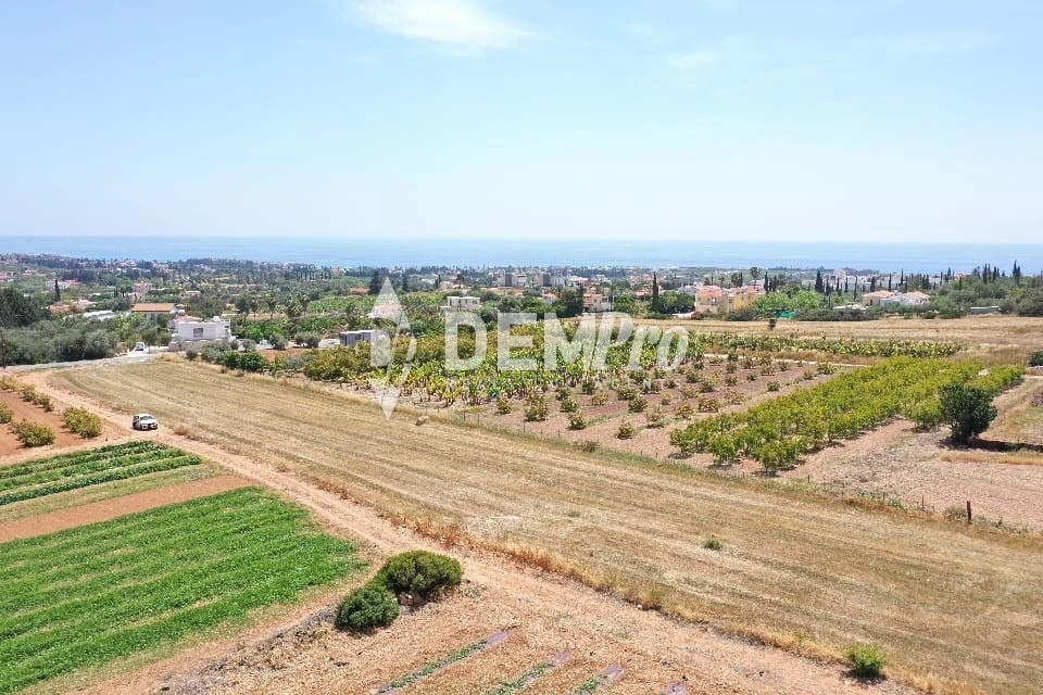 3,670m² Plot for Sale in Peyia, Paphos District