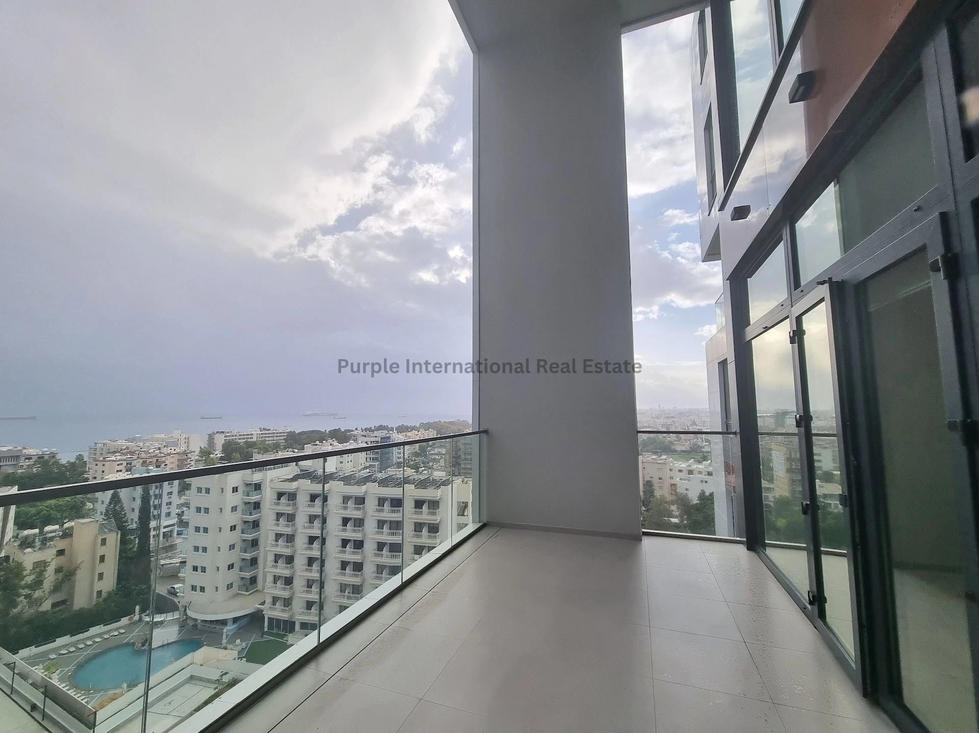 4 Bedroom Apartment for Rent in Germasogeia, Limassol District