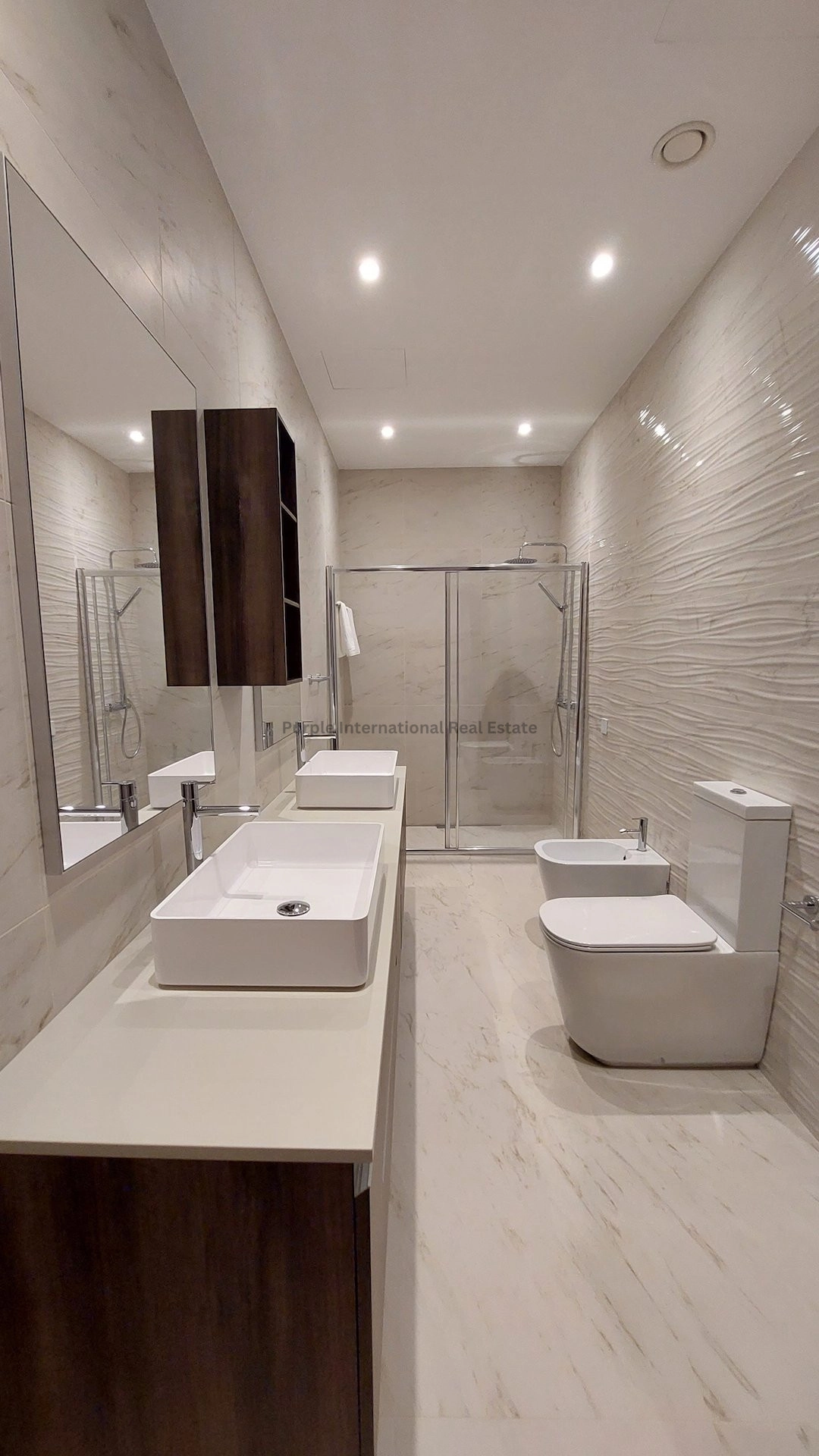 4 Bedroom Apartment for Rent in Germasogeia, Limassol District