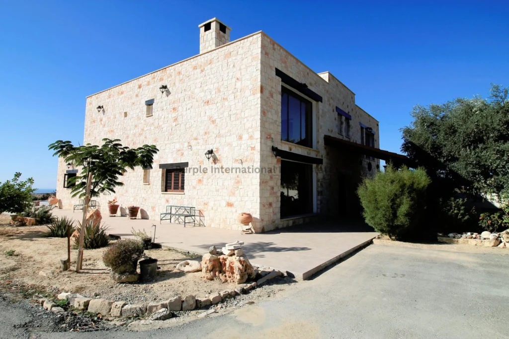 682m² House for Sale in Kouklia, Paphos District