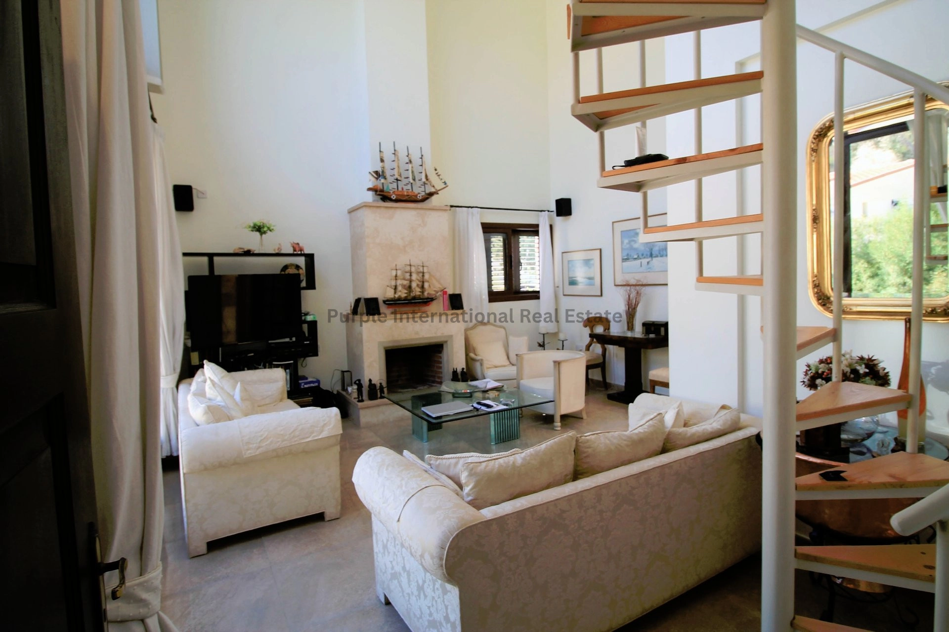 682m² House for Sale in Kouklia, Paphos District