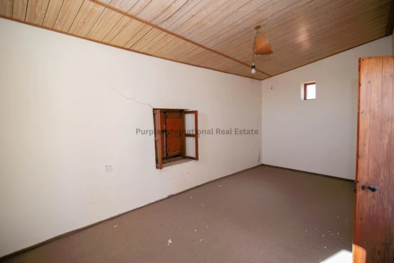 Cheap Houses and Villas for Sale Larnaca