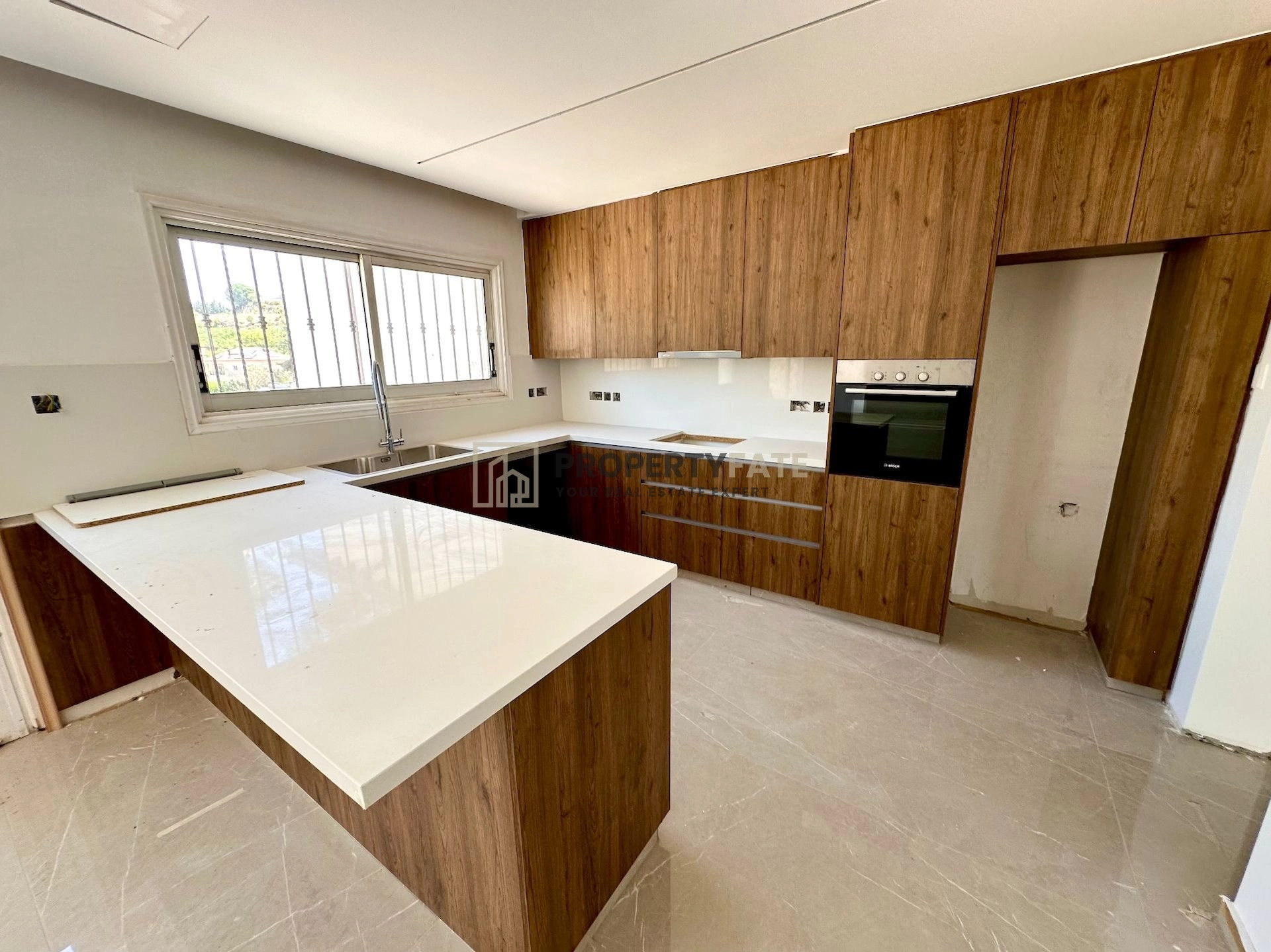 3 Bedroom House for Sale in Kellaki, Limassol District