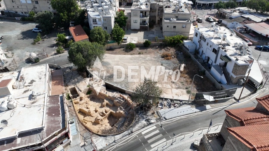 996m² Plot for Sale in Kato Paphos