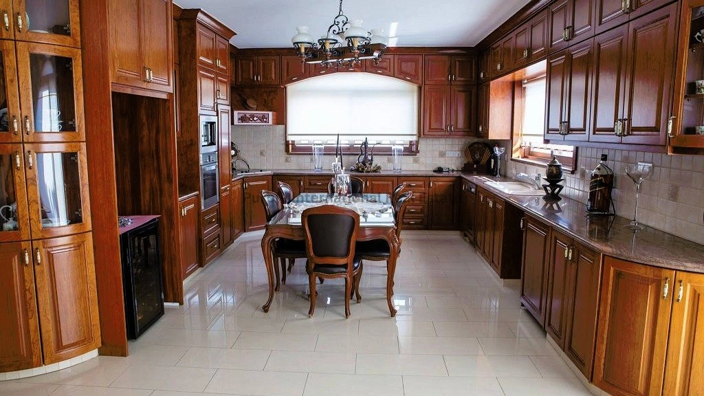 550m² House for Sale in Limassol – Agia Fyla