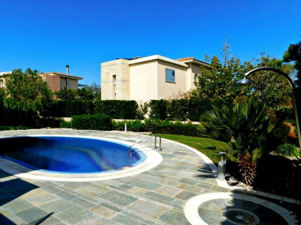3 Bedroom House for Sale in Latchi (Lakki / Latsi), Paphos District