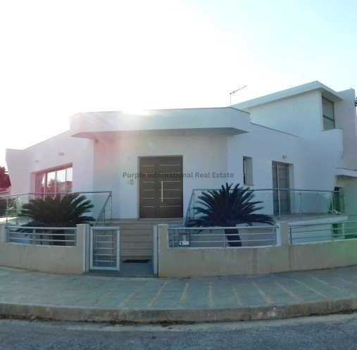 Cheap Houses and Villas for Sale Paphos up to 1000000 euro
