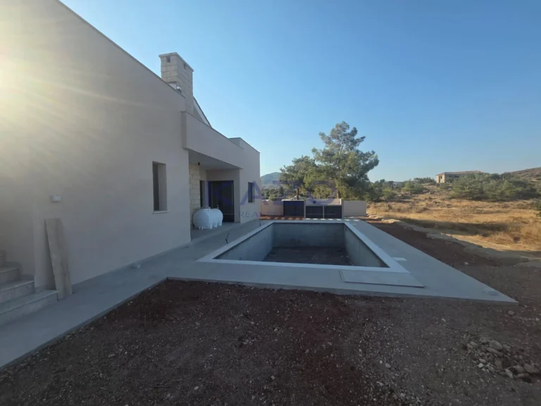 Cheap Houses and Villas for Sale Limassol up to 600000 euro