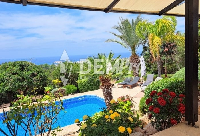 3 Bedroom House for Sale in Peyia, Paphos District