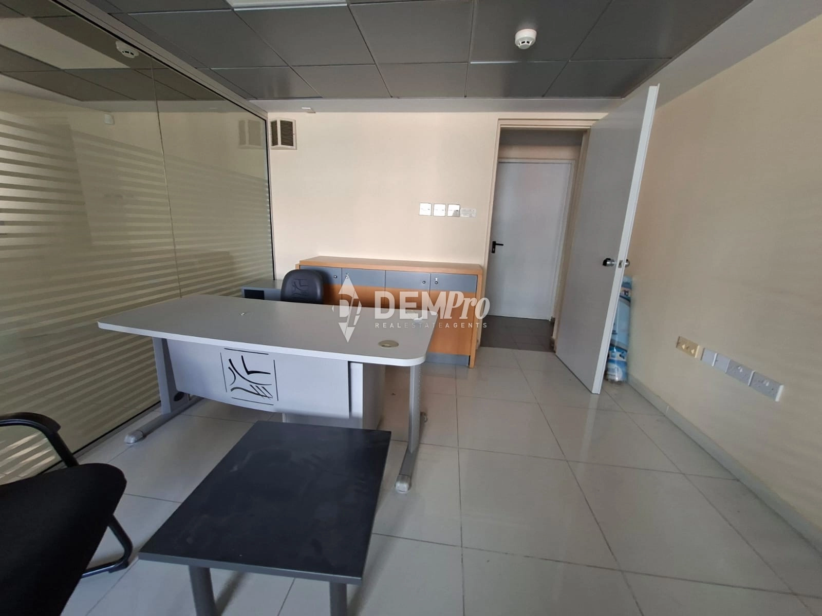 160m² Office for Rent in Paphos District