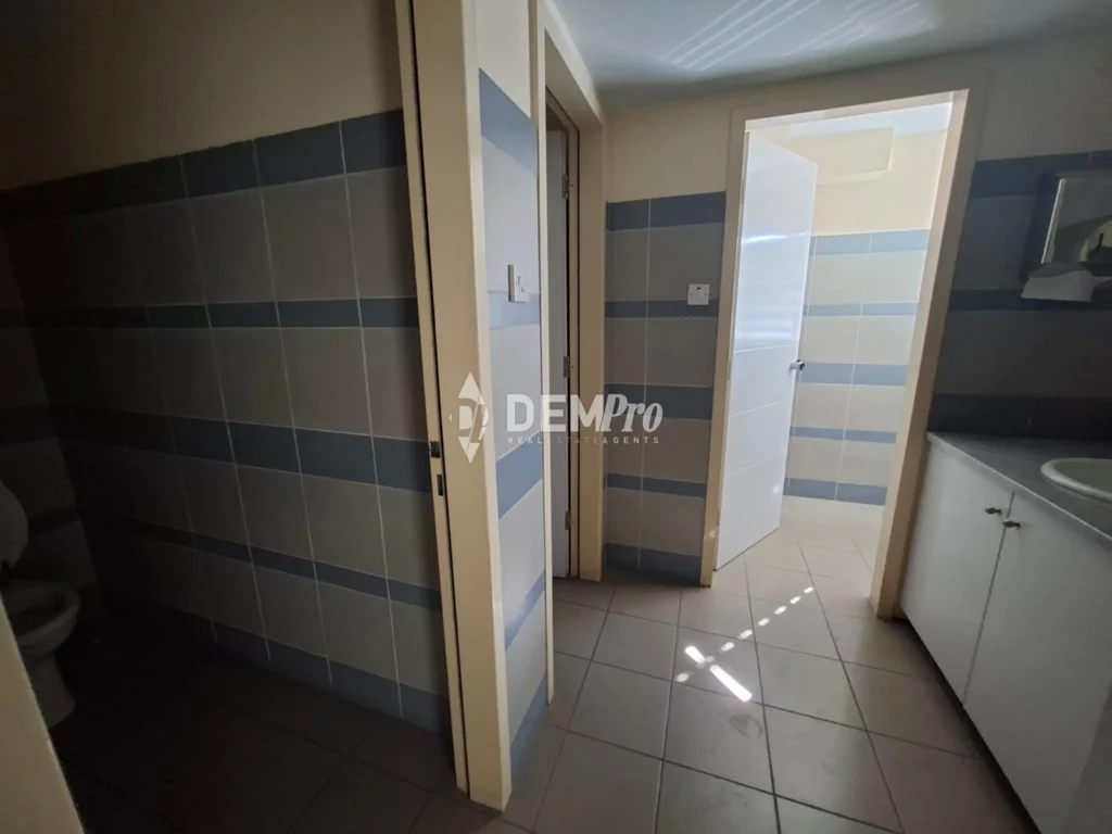 160m² Office for Rent in Paphos District