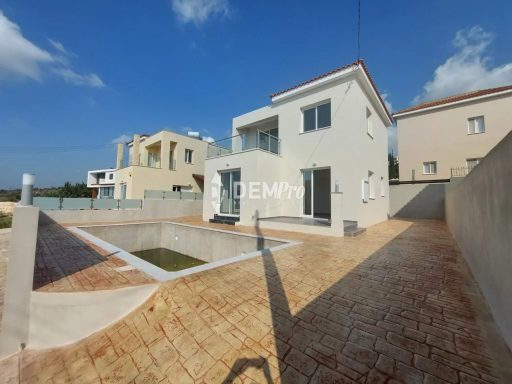 3 Bedroom House for Sale in Tala, Paphos District