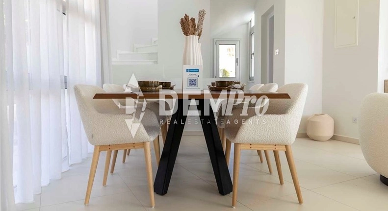 3 Bedroom House for Sale in Chlorakas, Paphos District