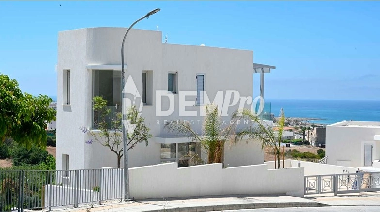 3 Bedroom House for Sale in Chlorakas, Paphos District