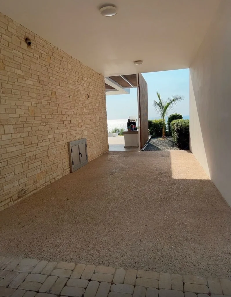 4 Bedroom House for Sale in Kissonerga, Paphos District