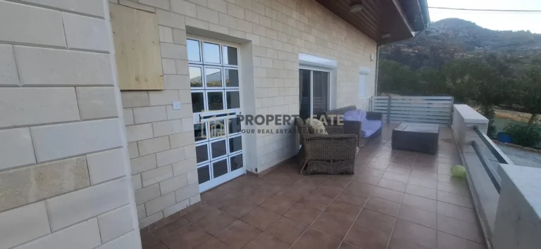 Cheap Houses and Villas for Sale Limassol up to 300000 euro